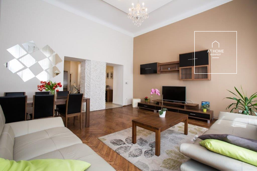 Refurbished apartment  Budapest V. district, Lipótváros