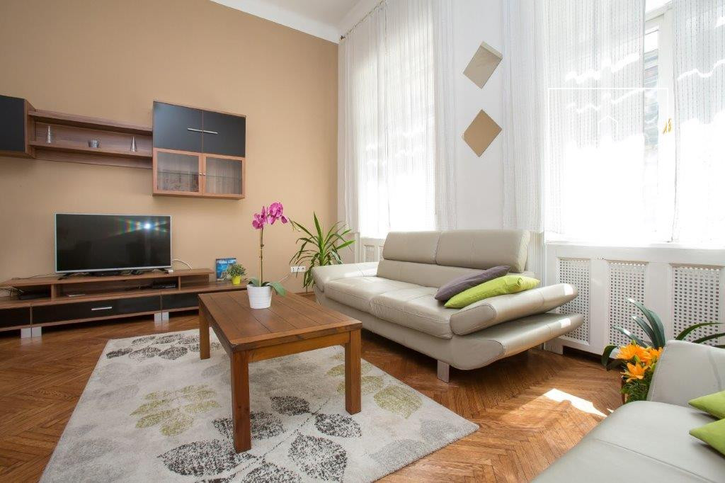 Refurbished apartment  Budapest V. district, Lipótváros