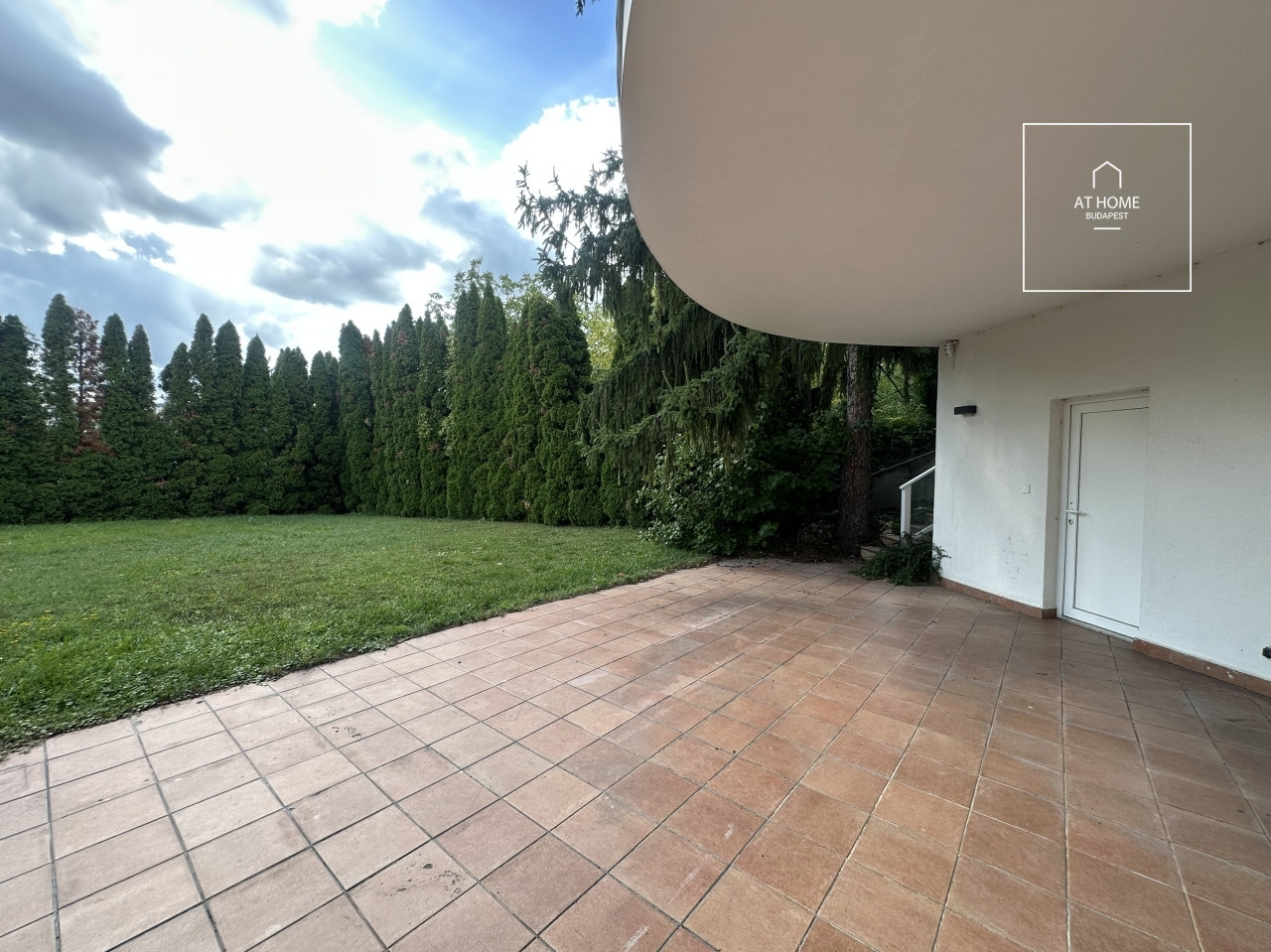 Wonderful detached house for rent Budapest II. district, Rózsadomb