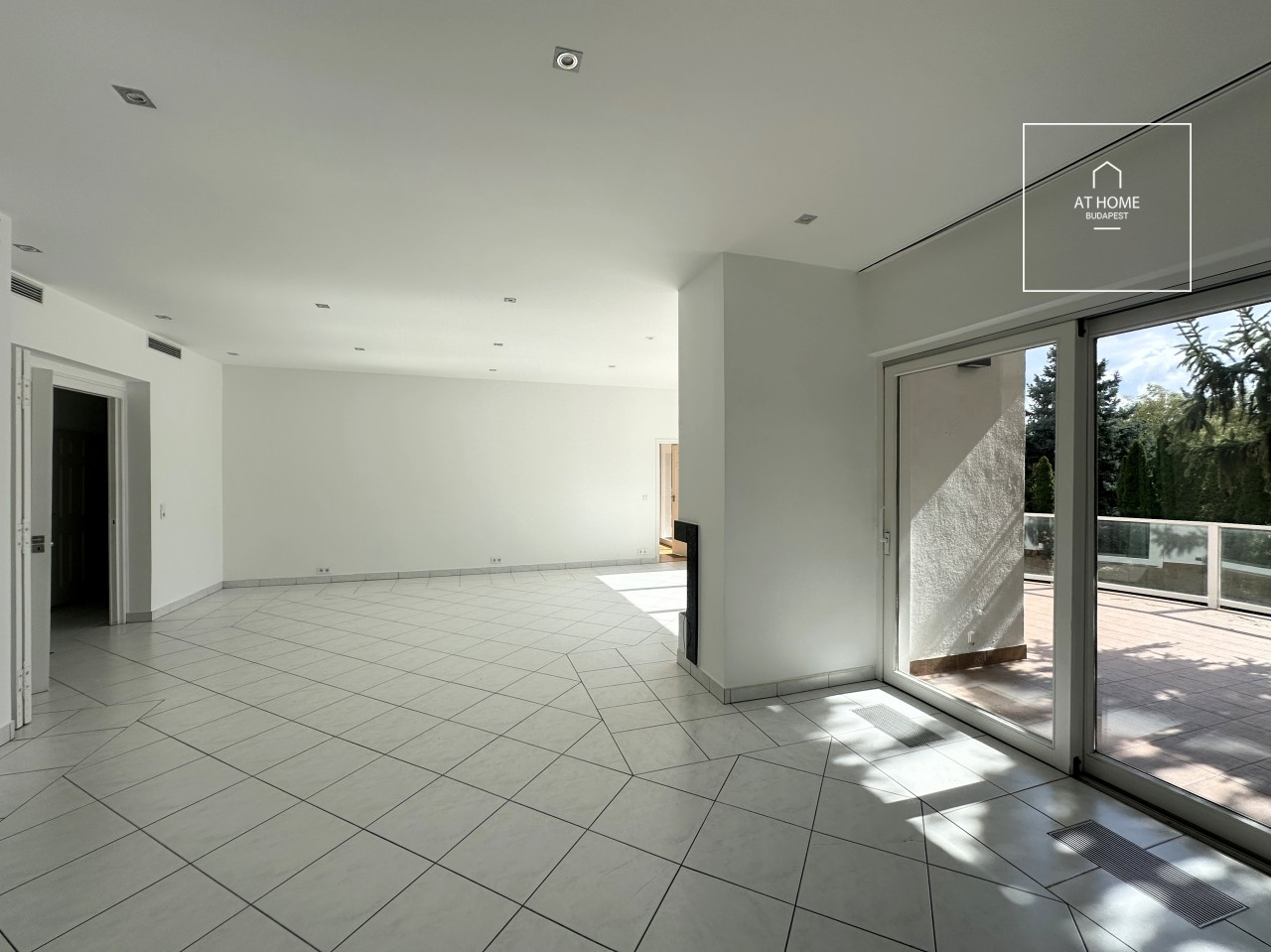 Wonderful detached house for rent Budapest II. district, Rózsadomb