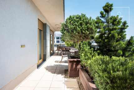 Penthouse luxus lakás kiadó a II. kerületben