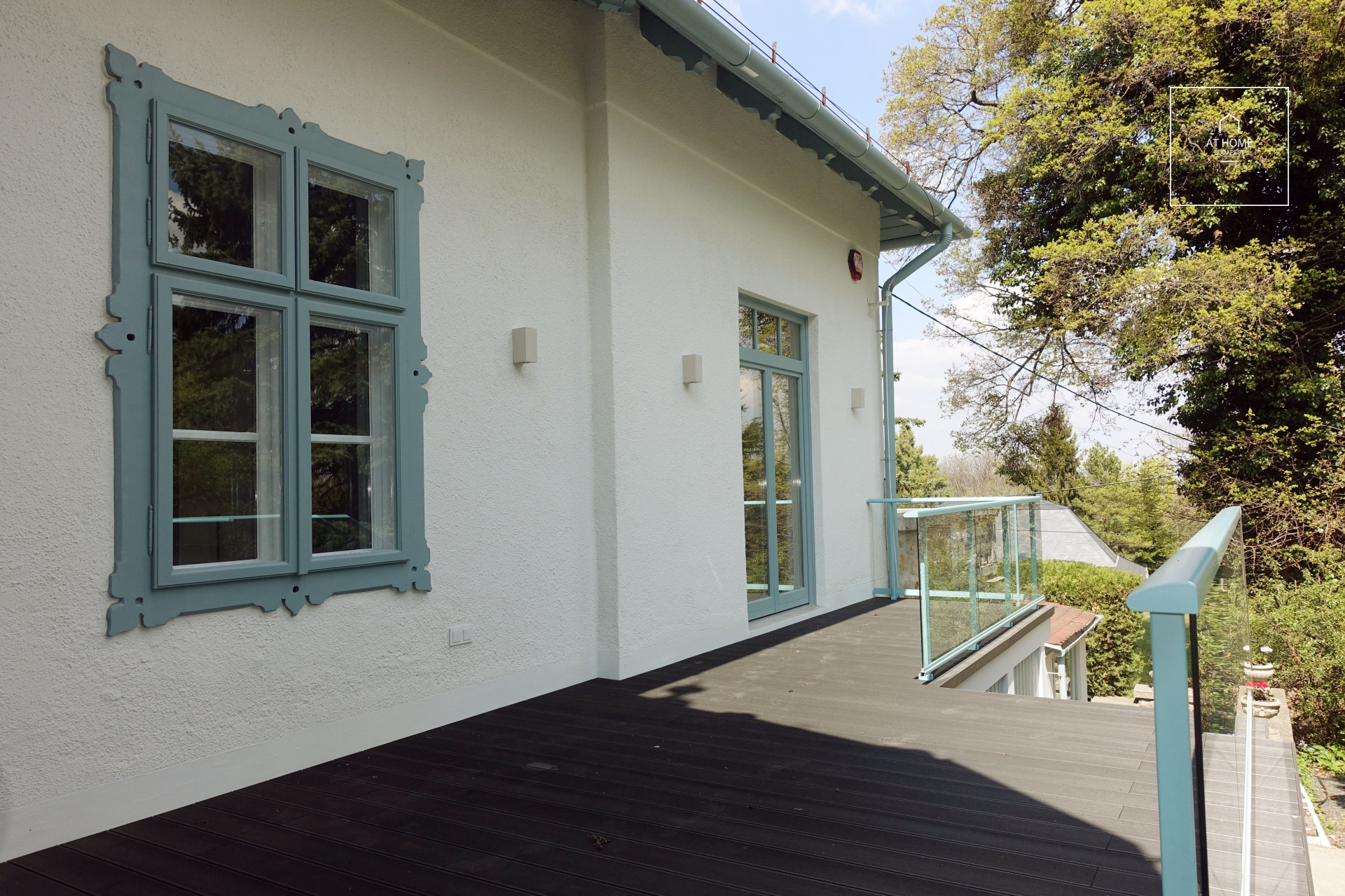 Gyönyörűen felújított villa lakás, Budapest, 12. kerület,  Svábhegy