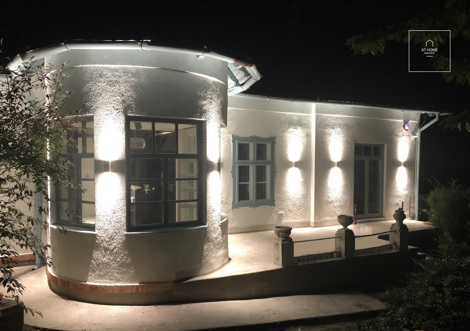 Gyönyörűen felújított villa lakás, Budapest, 12. kerület,  Svábhegy