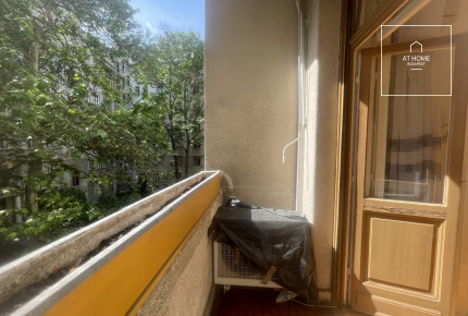 4 room garden facing apartment for sale in Budapest, district 13