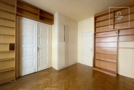 4 room garden facing apartment for sale in Budapest, district 13