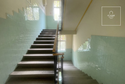 4 room garden facing apartment for sale in Budapest, district 13