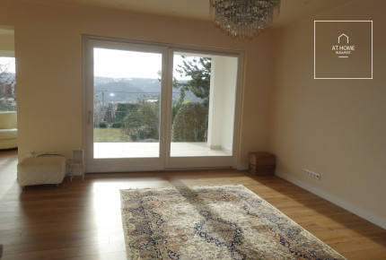Luxury apartment with private garden for rent Budapest II. district, Rózsadomb