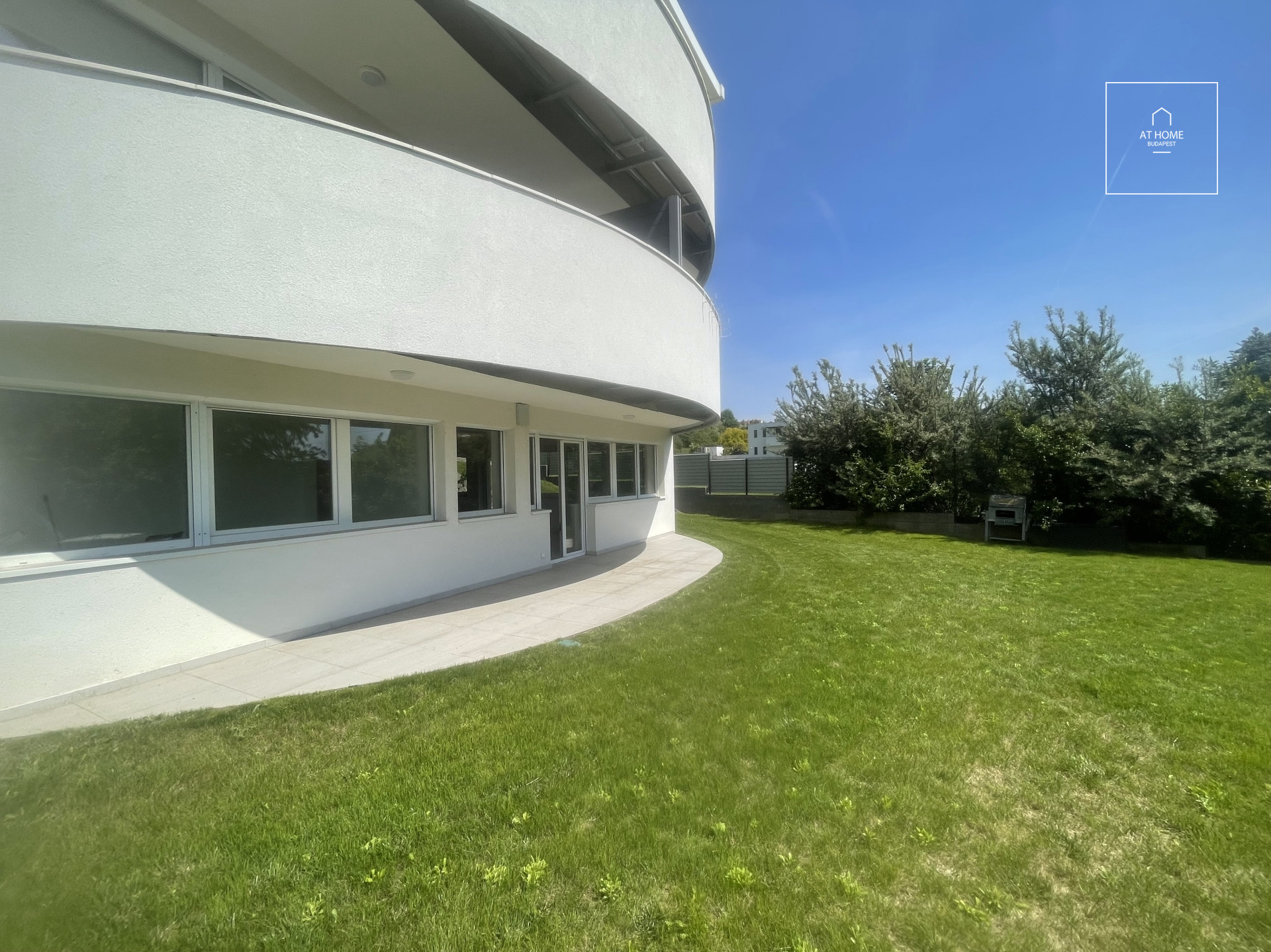 Newly-built apartment with garden access is for sale Budapest, district 11, Hosszúrét