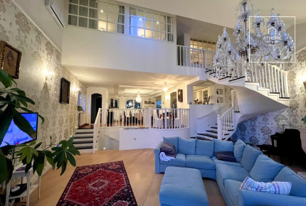 Exclusive semi-detached house with private garden and stunning panoramic view in District XII, Orbánhegy