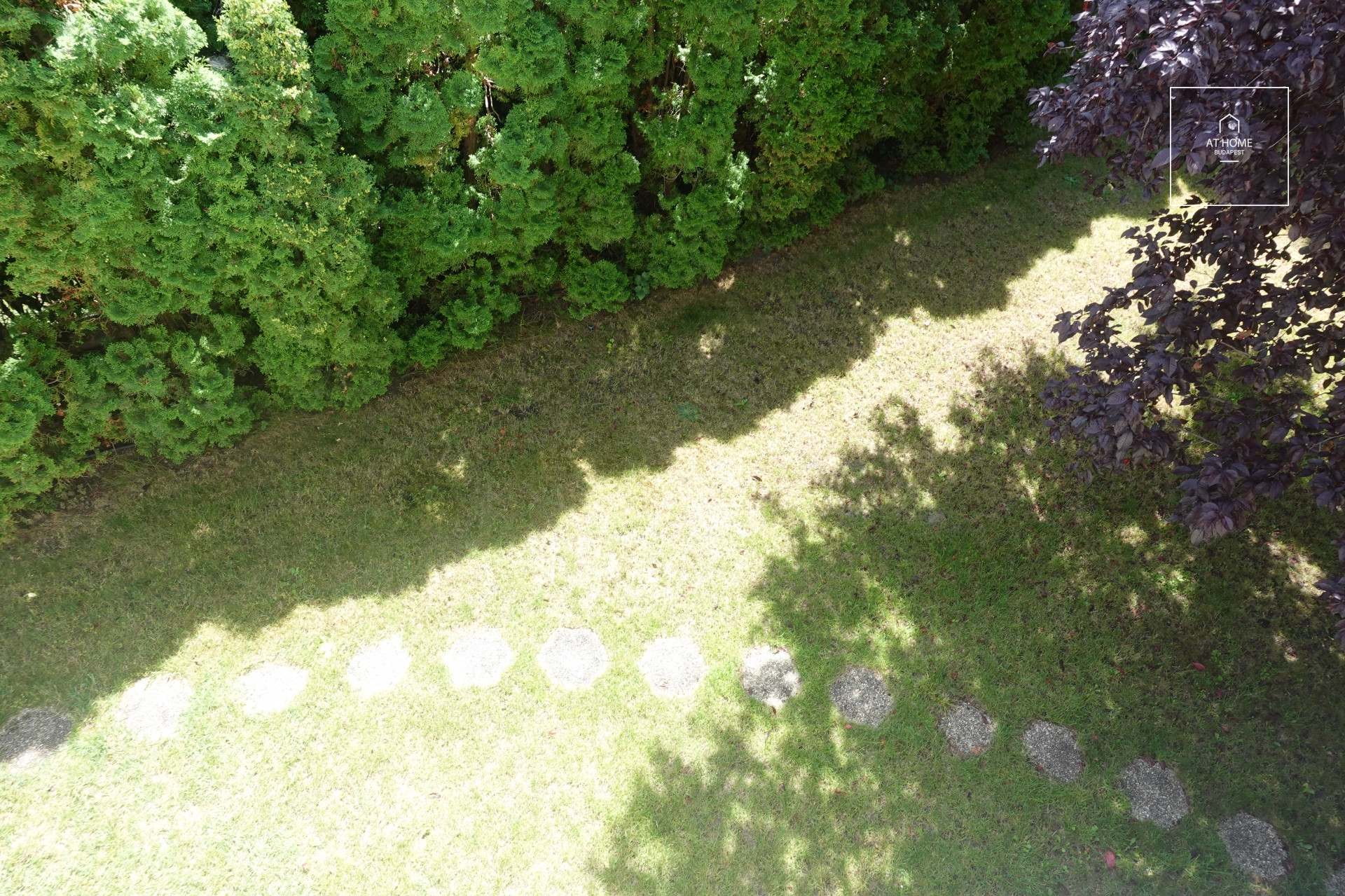 Kétszintes sorház kiadó Budapest III. kerület Csillaghegy