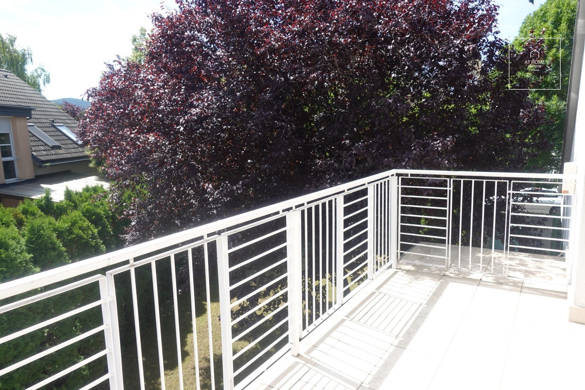 Two-storey terraced house for rent Budapest III. district Csillaghegy