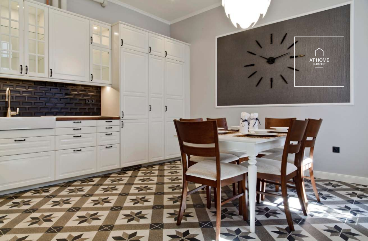 Exclusive 99 sqm two-bedroom apartment with a 3 sqm balcony in Budapest’s 6th District