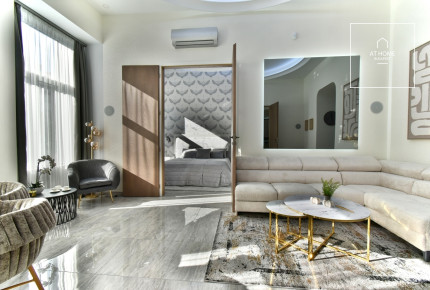 Renovated 3-Bedroom Apartment in District VI, Terézváros