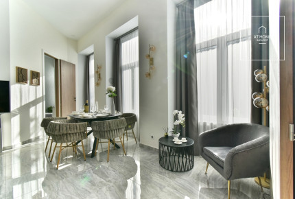 Renovated 3-Bedroom Apartment in District VI, Terézváros
