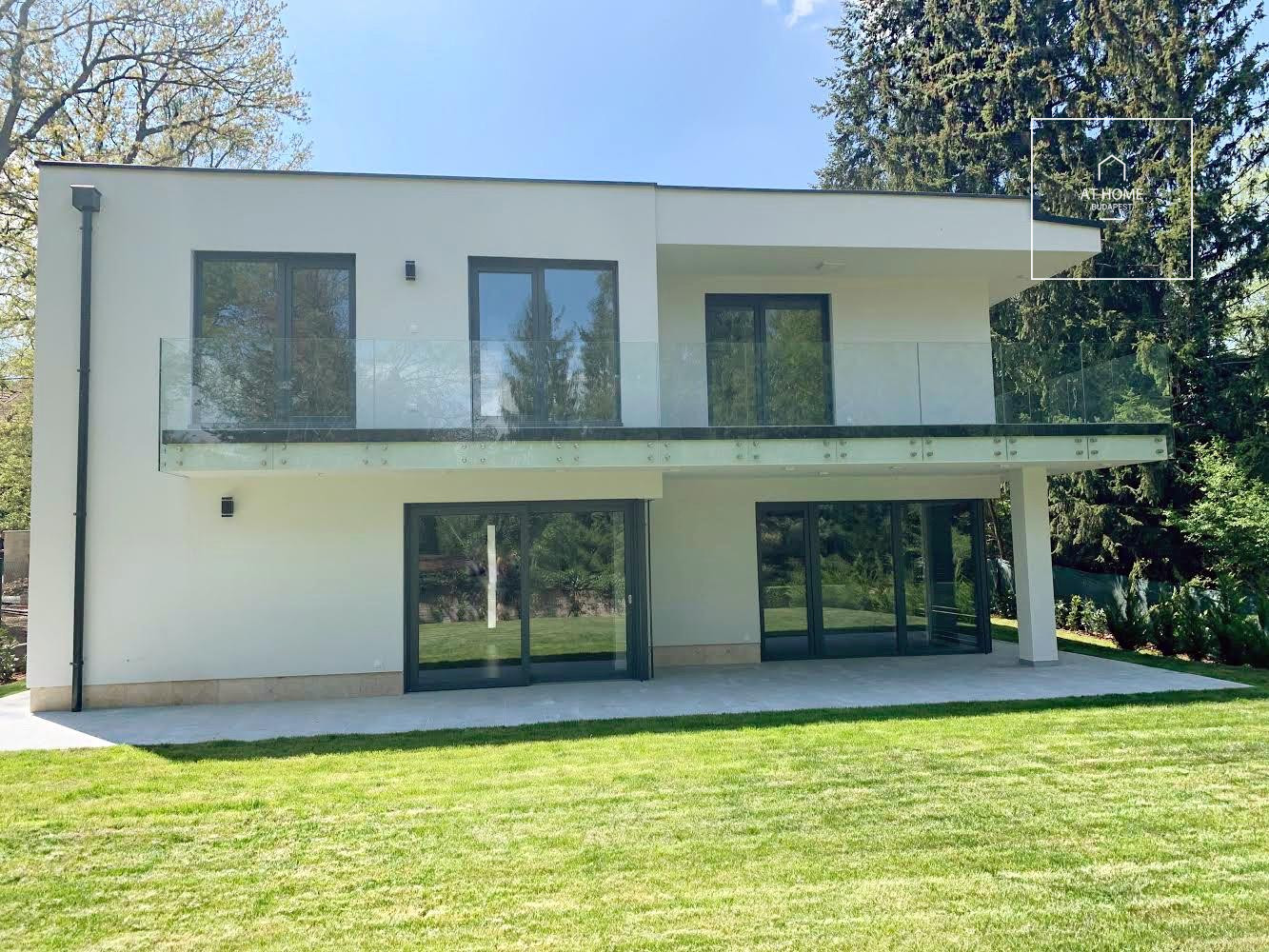 Newly built luxury detached house for rent in district II/A