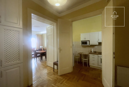 2-bedroom, renovated apartment in District V, Downtown Budapest