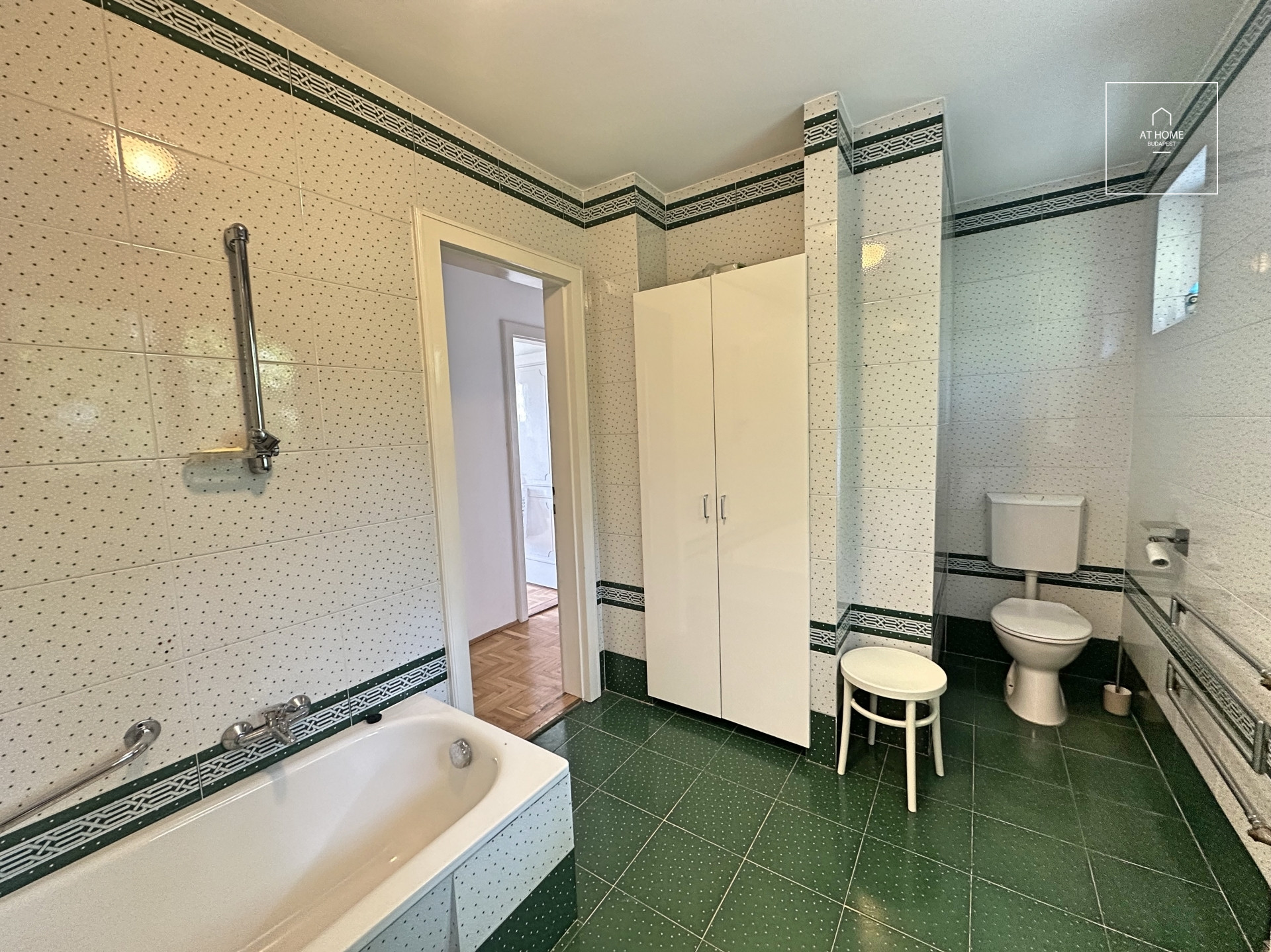 4 bedroom exclusive house for rent in the XII. district