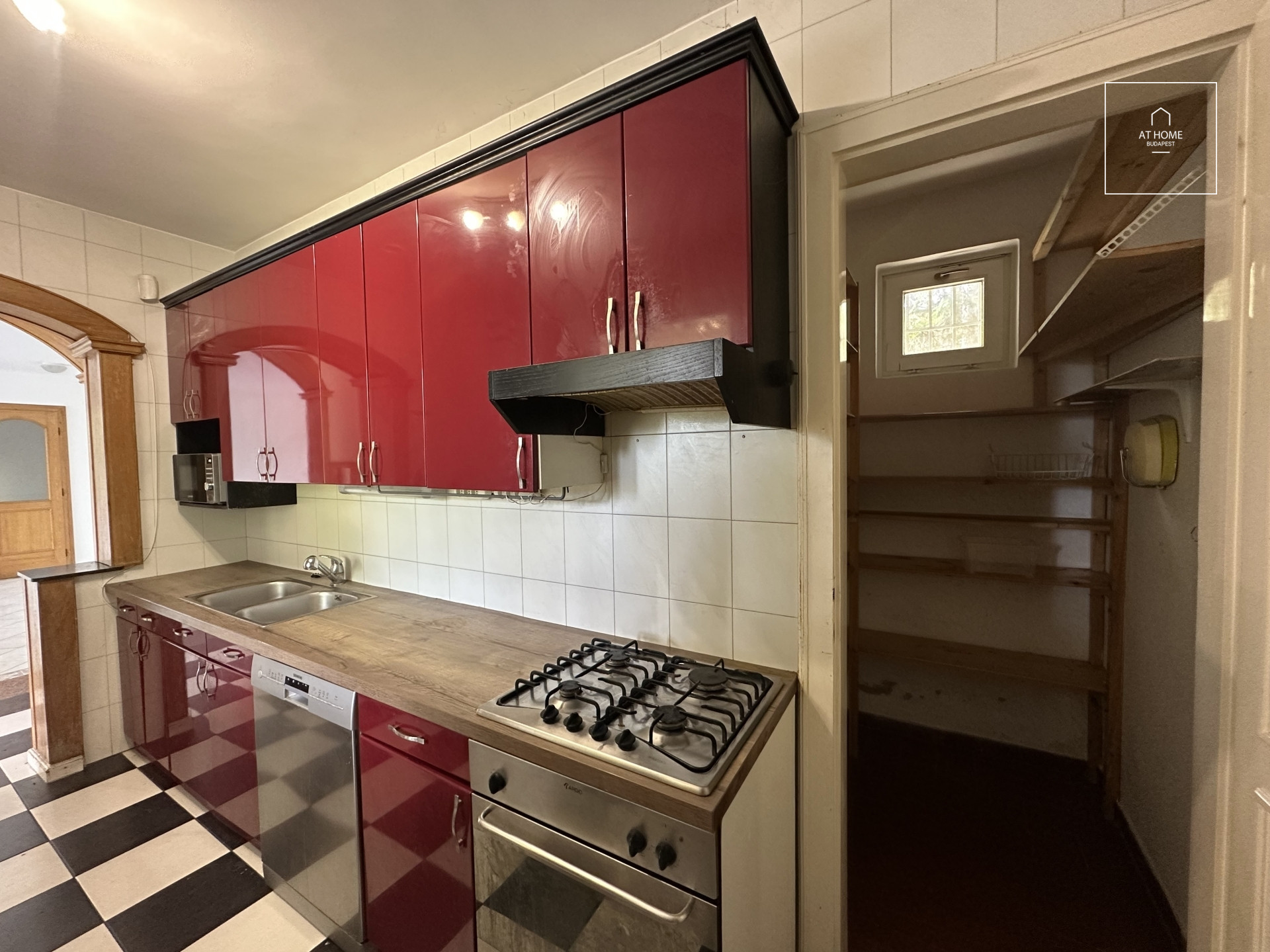 4 bedroom exclusive house for rent in the XII. district