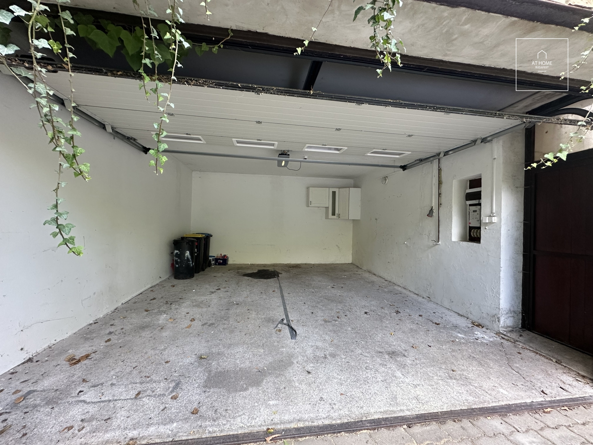 4 bedroom exclusive house for rent in the XII. district