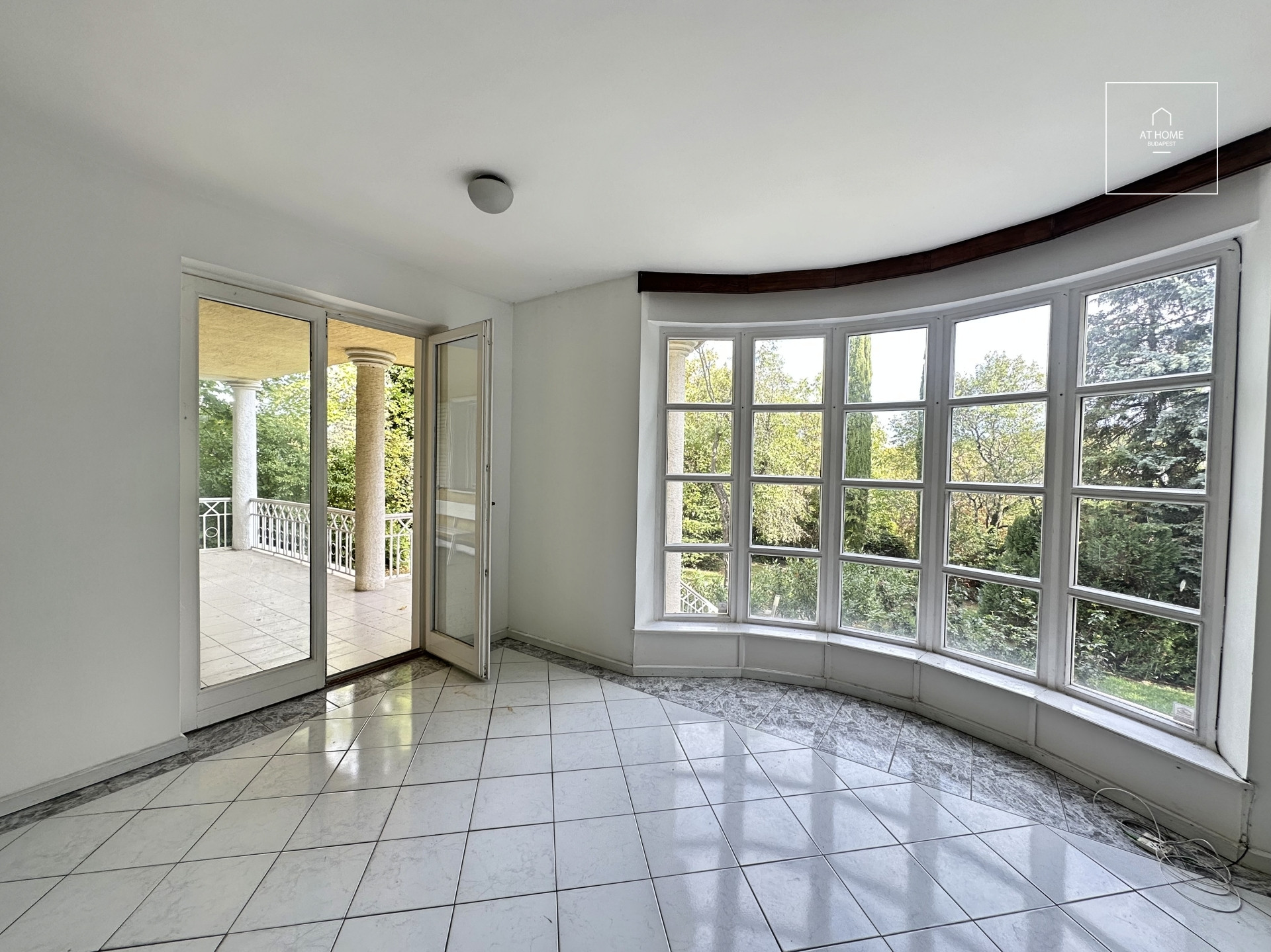 4 bedroom exclusive house for rent in the XII. district