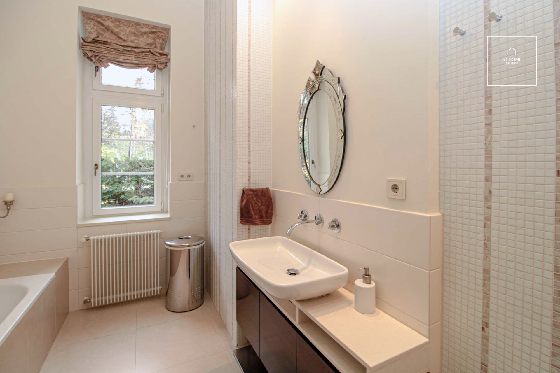 Villa apartment with panoramic view for sale in the 12th district of Budapest, Istenhegy