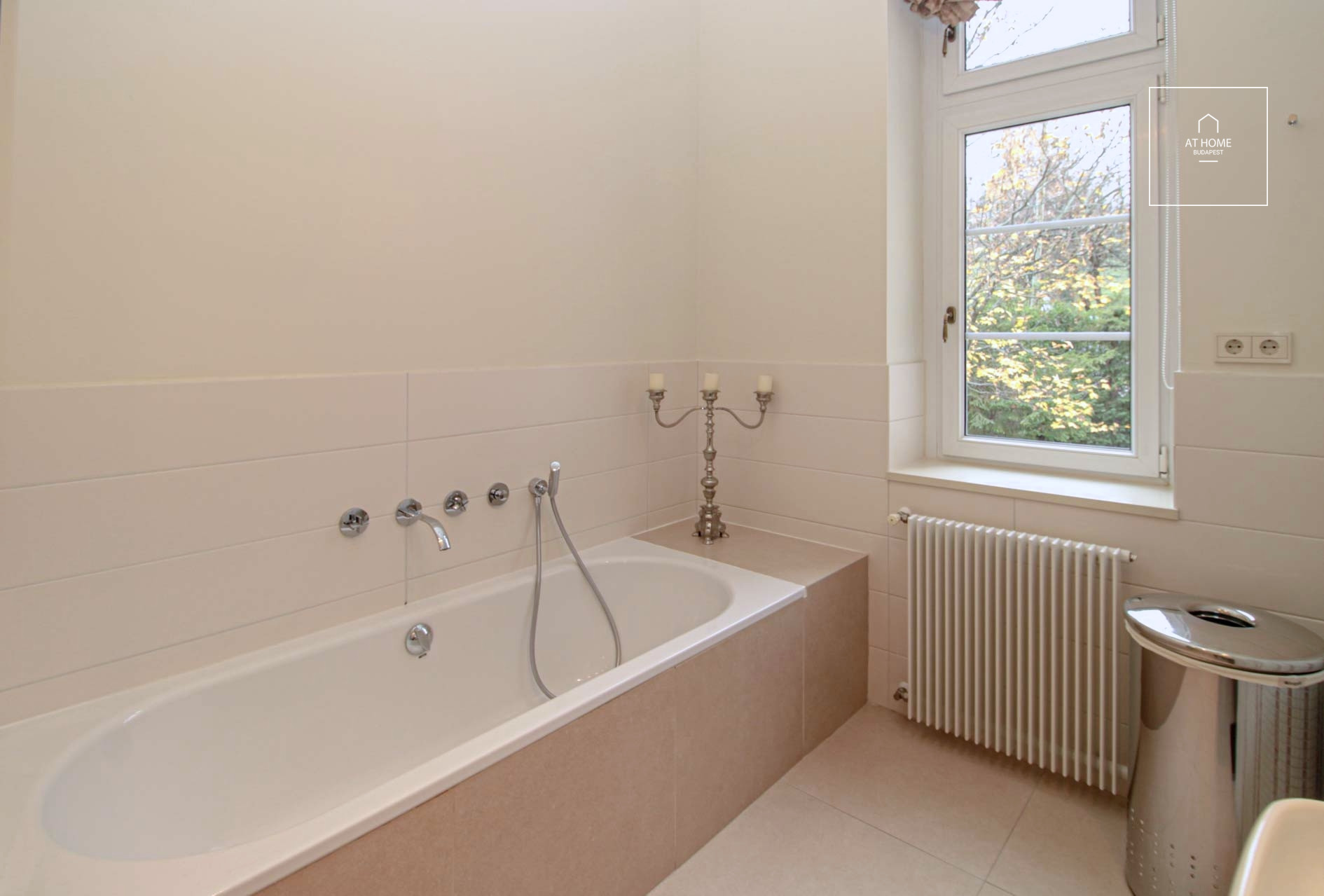 Villa apartment with panoramic view for sale in the 12th district of Budapest, Istenhegy