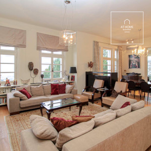 Eladó panorámás villalakás Budapesten, a  XII. kerületben, Istenhegyen