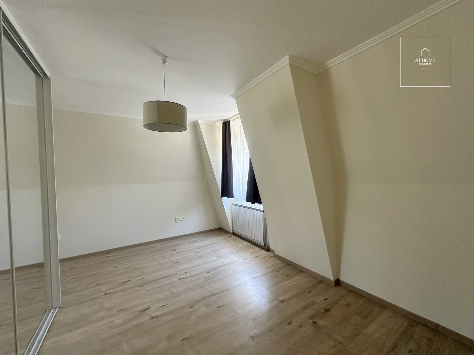 Sunny detached house for rent Budapest II. district, Pálvölgy