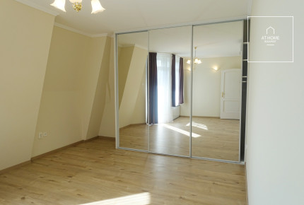 Sunny detached house for rent Budapest II. district, Pálvölgy