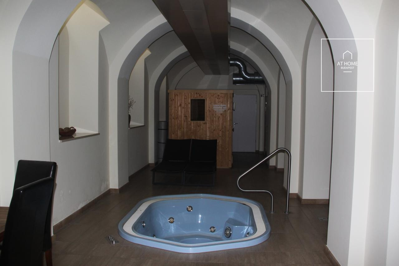 Sunny apartment for rent Budapest I. district, Vár