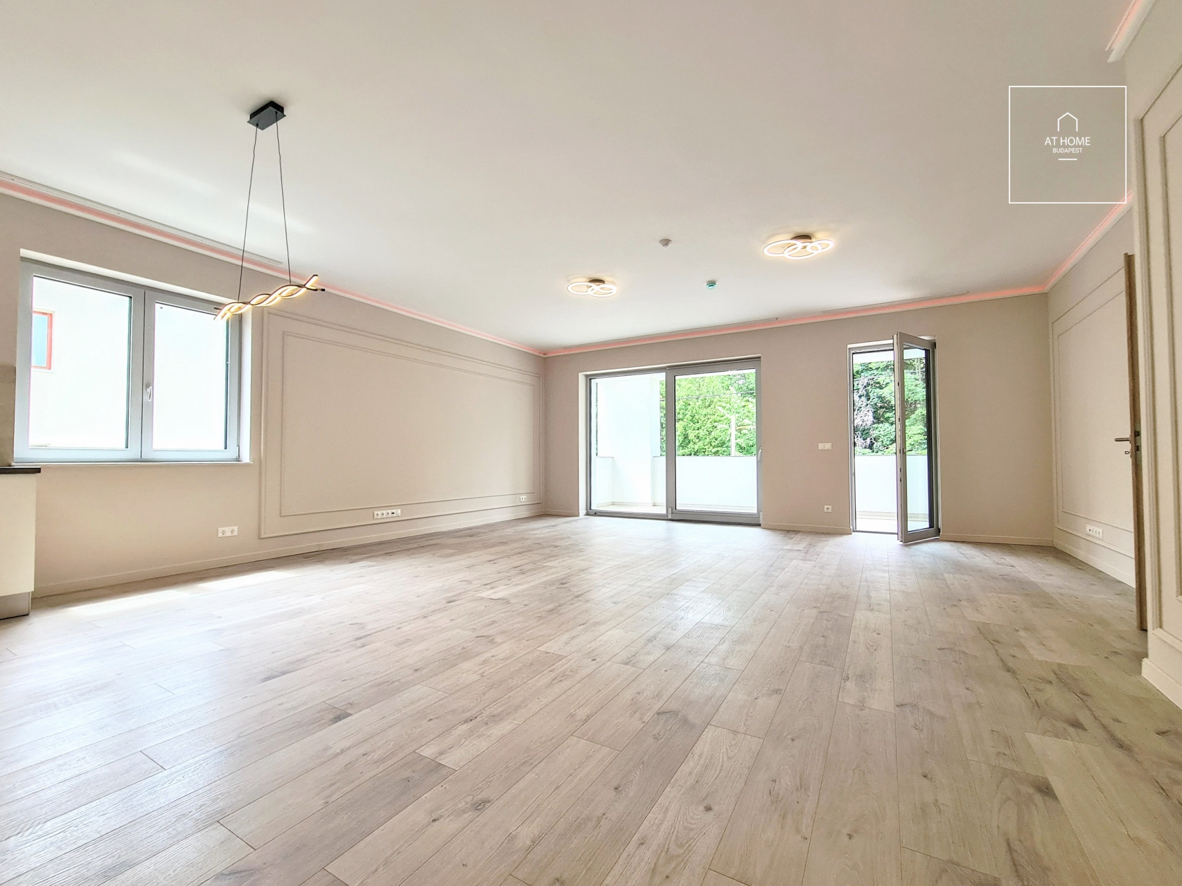 Newly built 4-bedroom apartment for rent Budapest II. district Szépilona