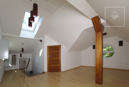 Elegant detached house for rent  II/A. district, Adyliget