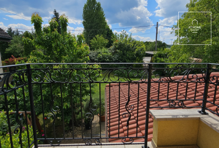 Mediterranean-style two-storey family house – District II/A, Széphalom