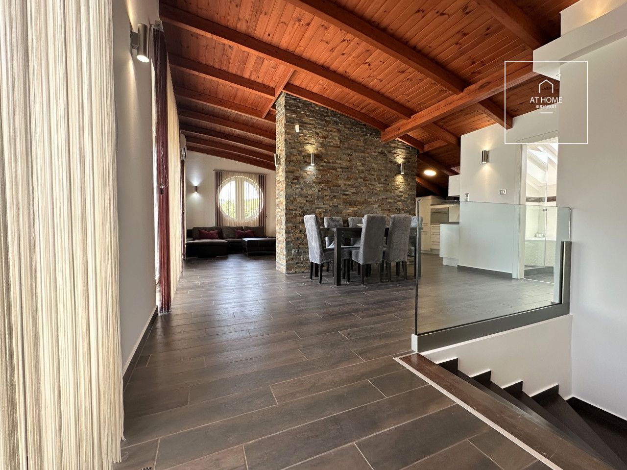 Exclusive penthouse for rent in Budapest III. district, Újlak