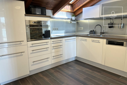Exkluzív penthouse kiadó Budapest III. kerületében, Újlakon