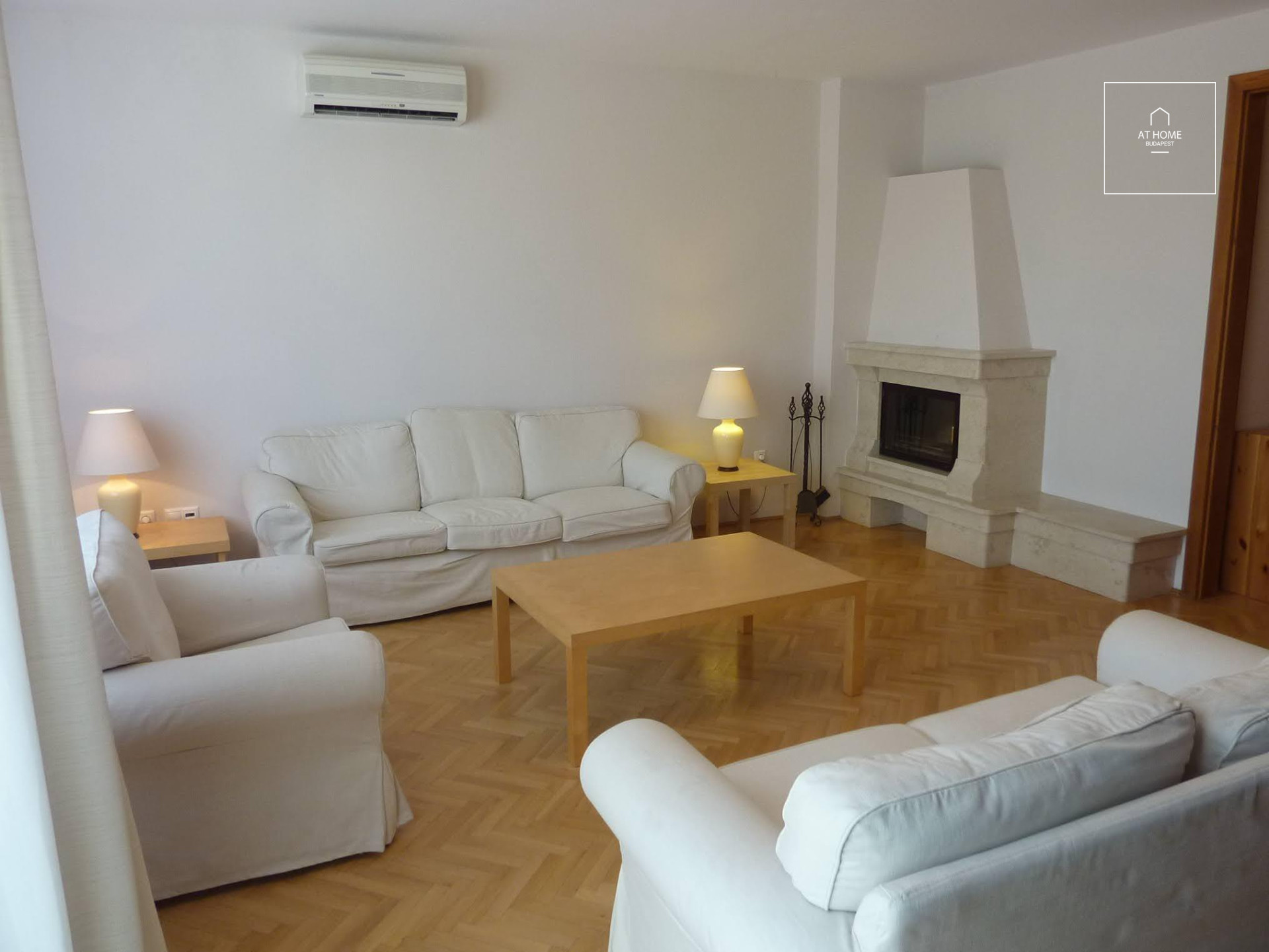Stunning row house for rent Budapest II. district, Pálvölgy