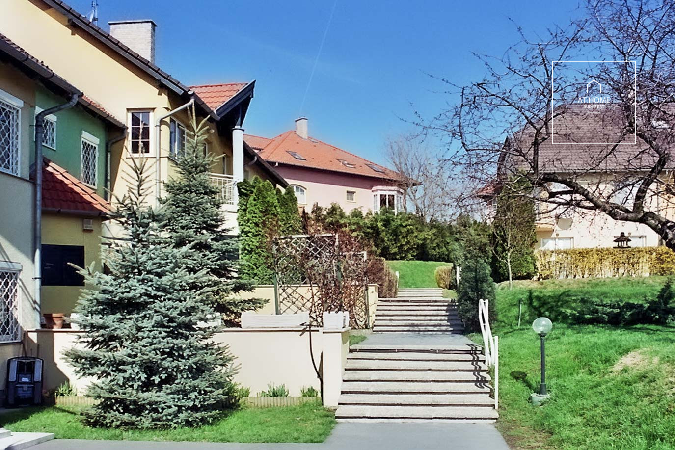 Stunning row house for rent Budapest II. district, Pálvölgy