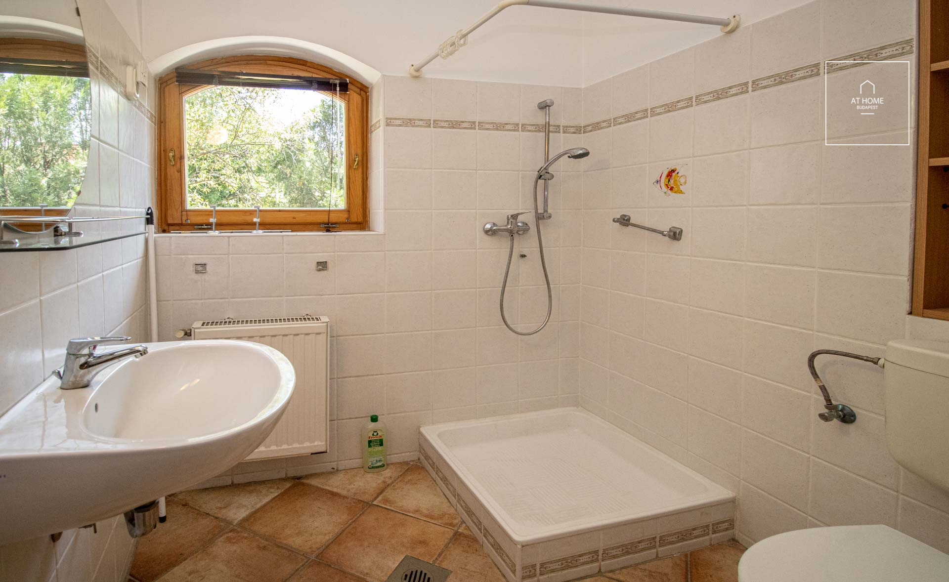 Detached house for rent in Budaörs with panoramic view