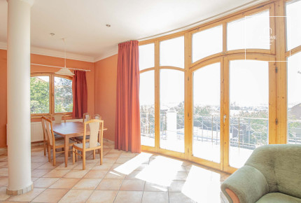 Detached house for rent in Budaörs with panoramic view
