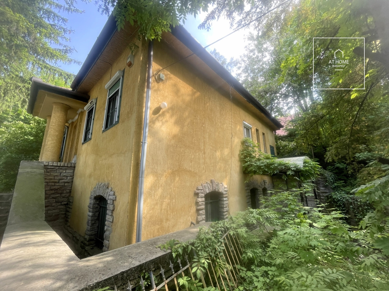 1065 sqm building plot for sale in District XII, Virányos