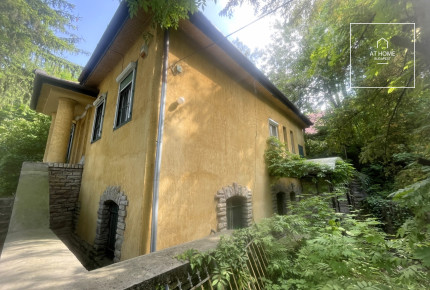 1065 sqm building plot for sale in District XII, Virányos