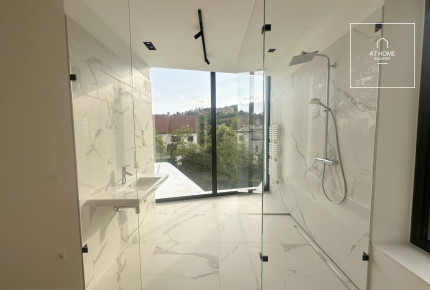 Luxury apartment in the heart of the 12th district