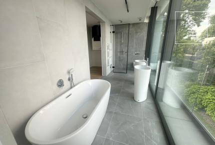 Luxury apartment in the heart of the 12th district
