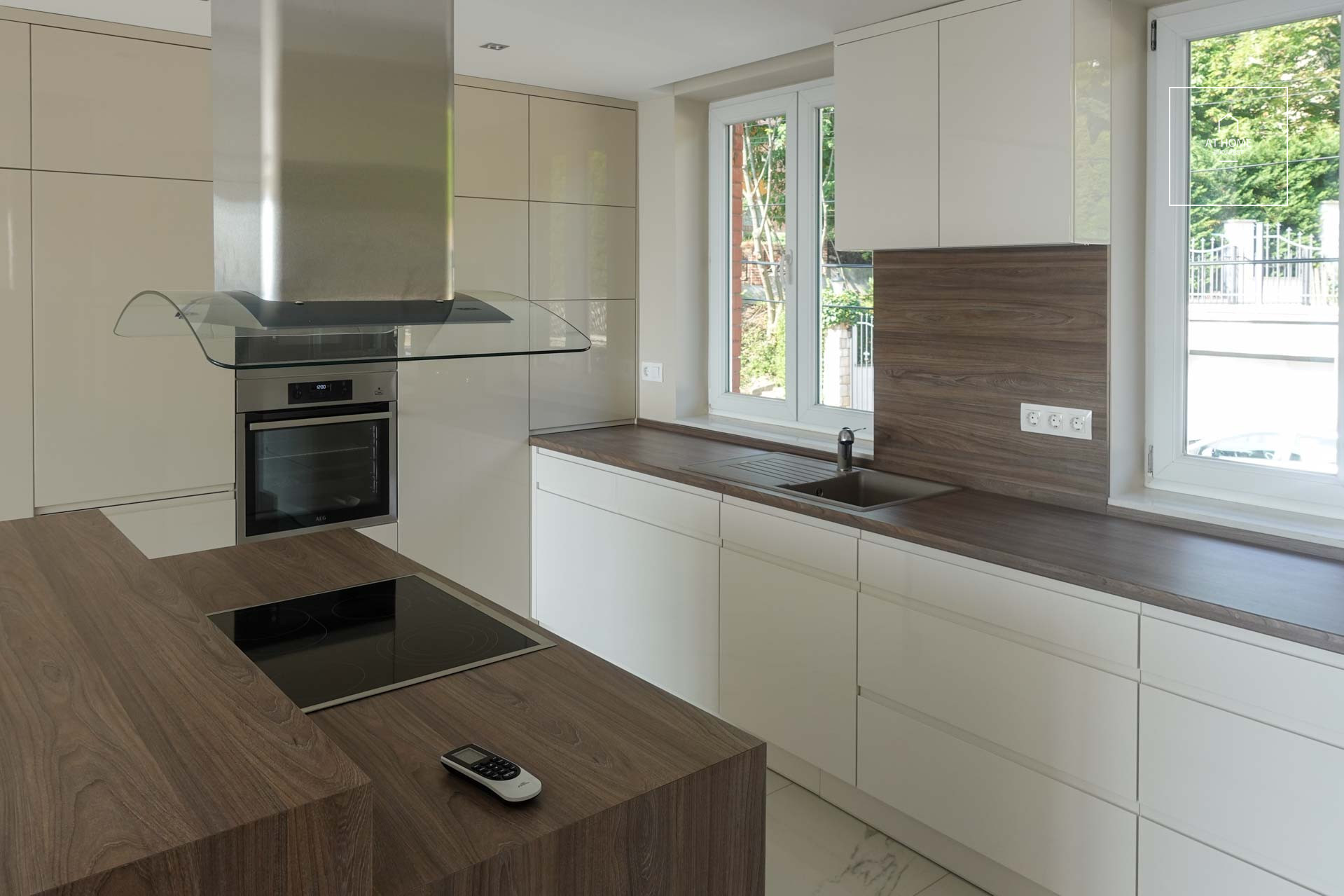 Refurbished terraced house for rent Budapest XII. district Istenhegy