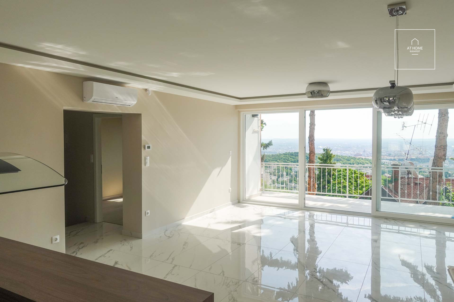 Refurbished terraced house for rent Budapest XII. district Istenhegy