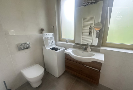 Ground floor 4-bedroom apartment in District II, Szemlőhegy