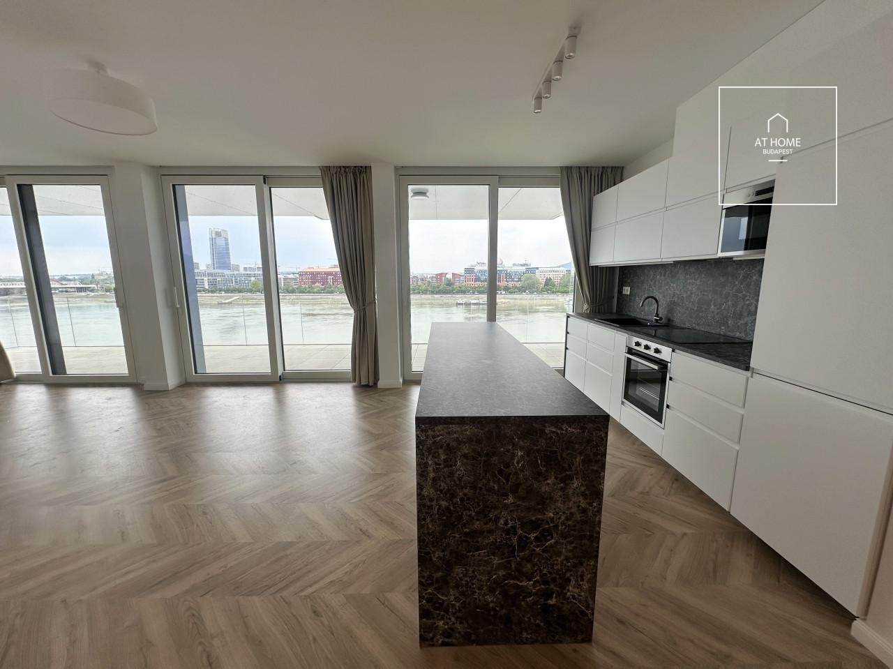 Newly built 2-bedroom luxury apartment in District IX, Central Ferencváros