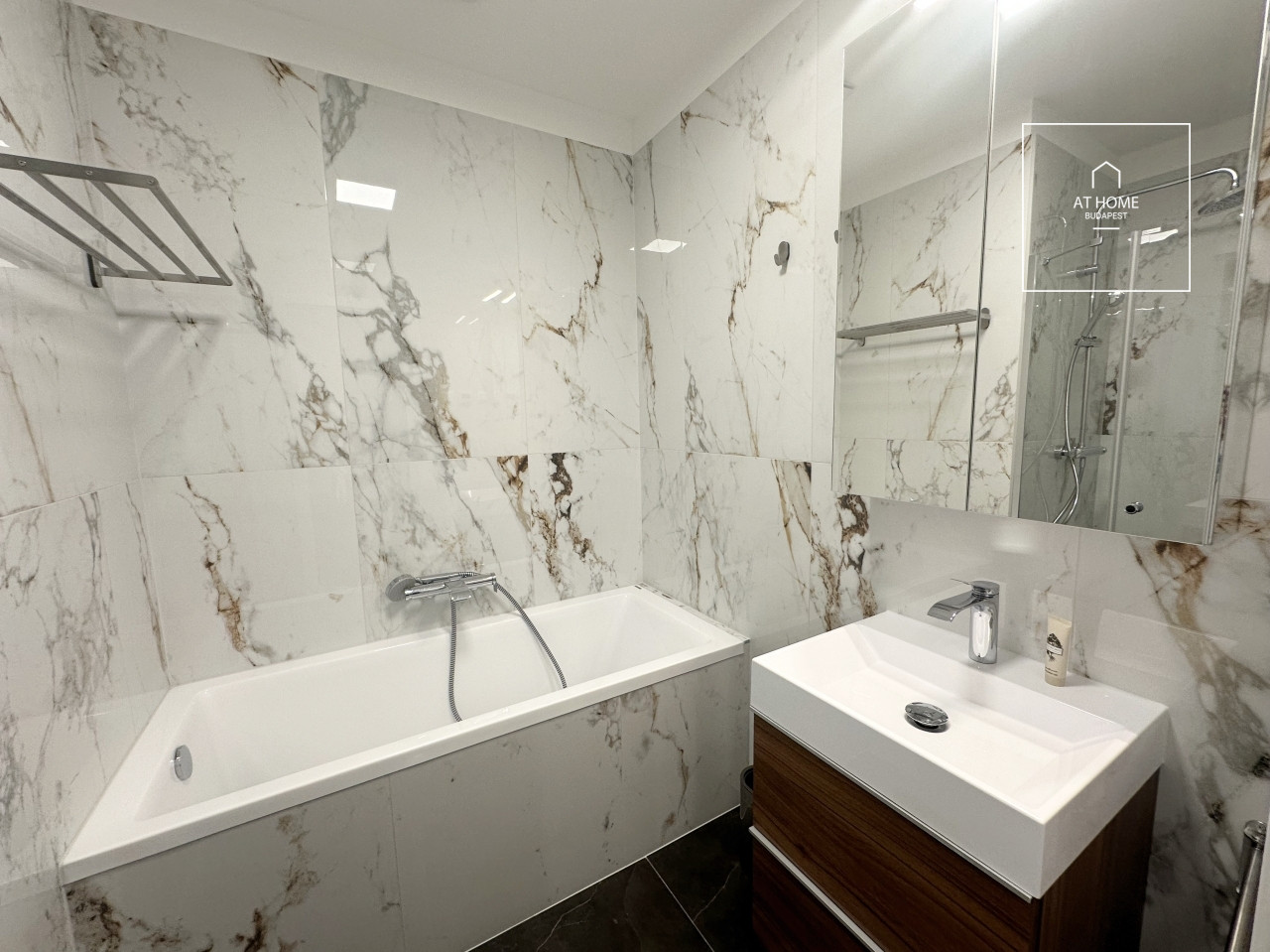 Newly built 2-bedroom luxury apartment in District IX, Central Ferencváros