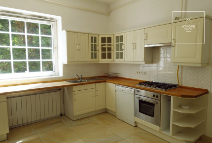 Wonderful detached house for rent Budapest II. district, Pasarét