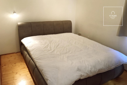 Bűbájos Önálló családi ház kiadó Budapest II. kerület, Pálvölgy